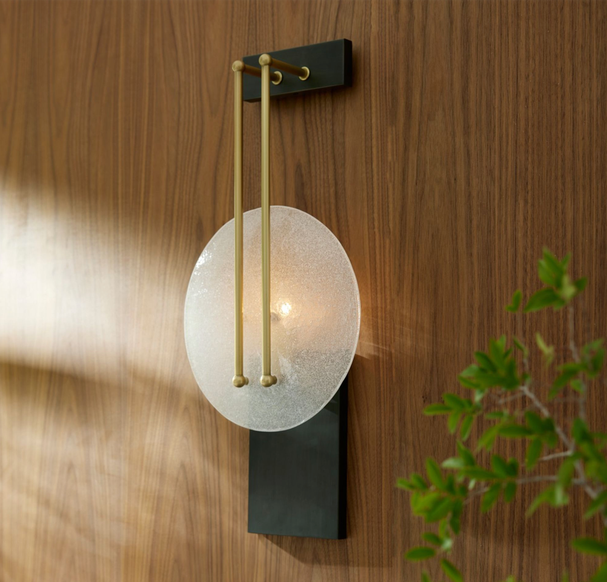 Clover sconce